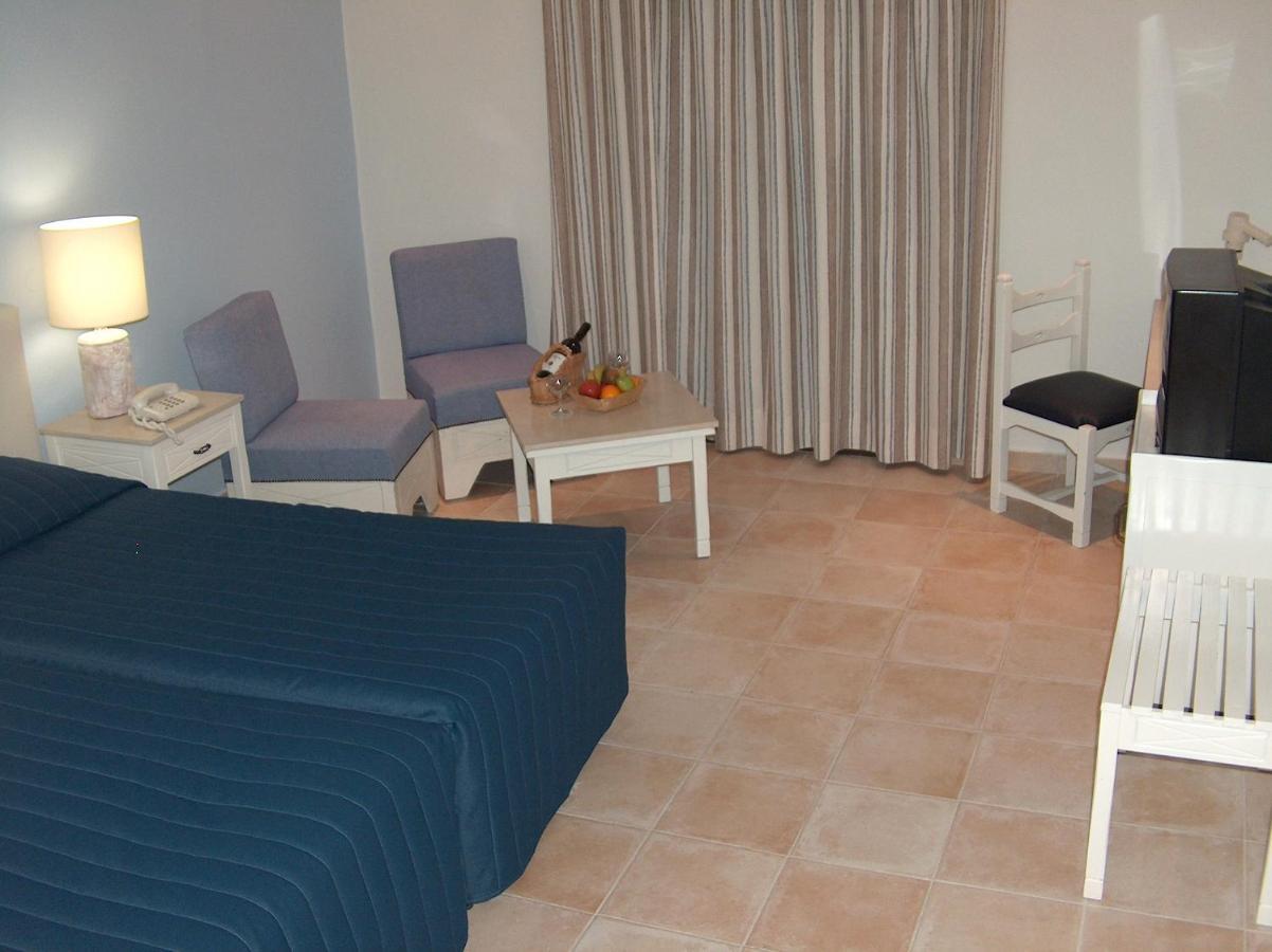 Standard Double or Twin Room,1202772442:JPEG