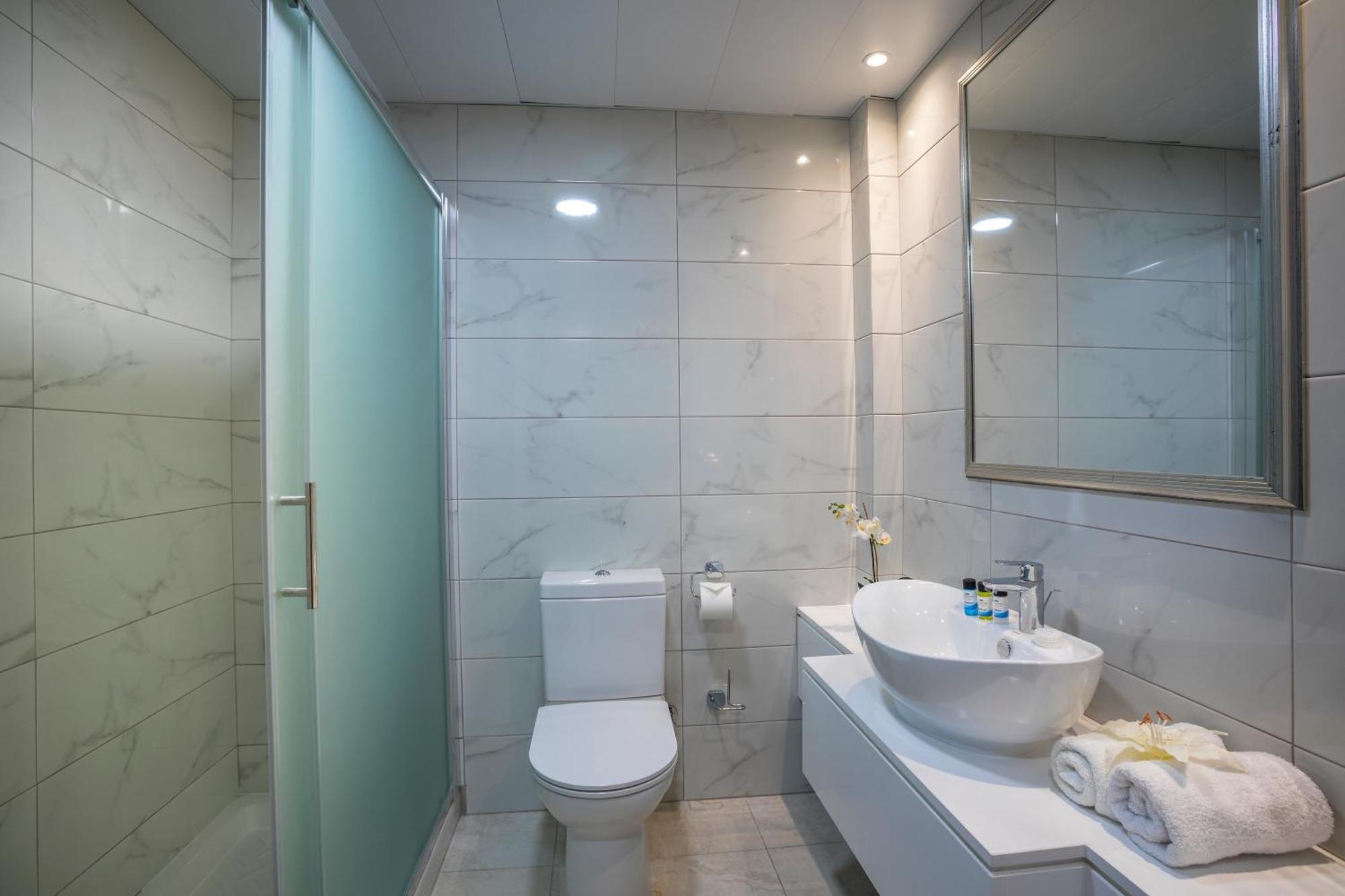 Superior Double Room with Inland View