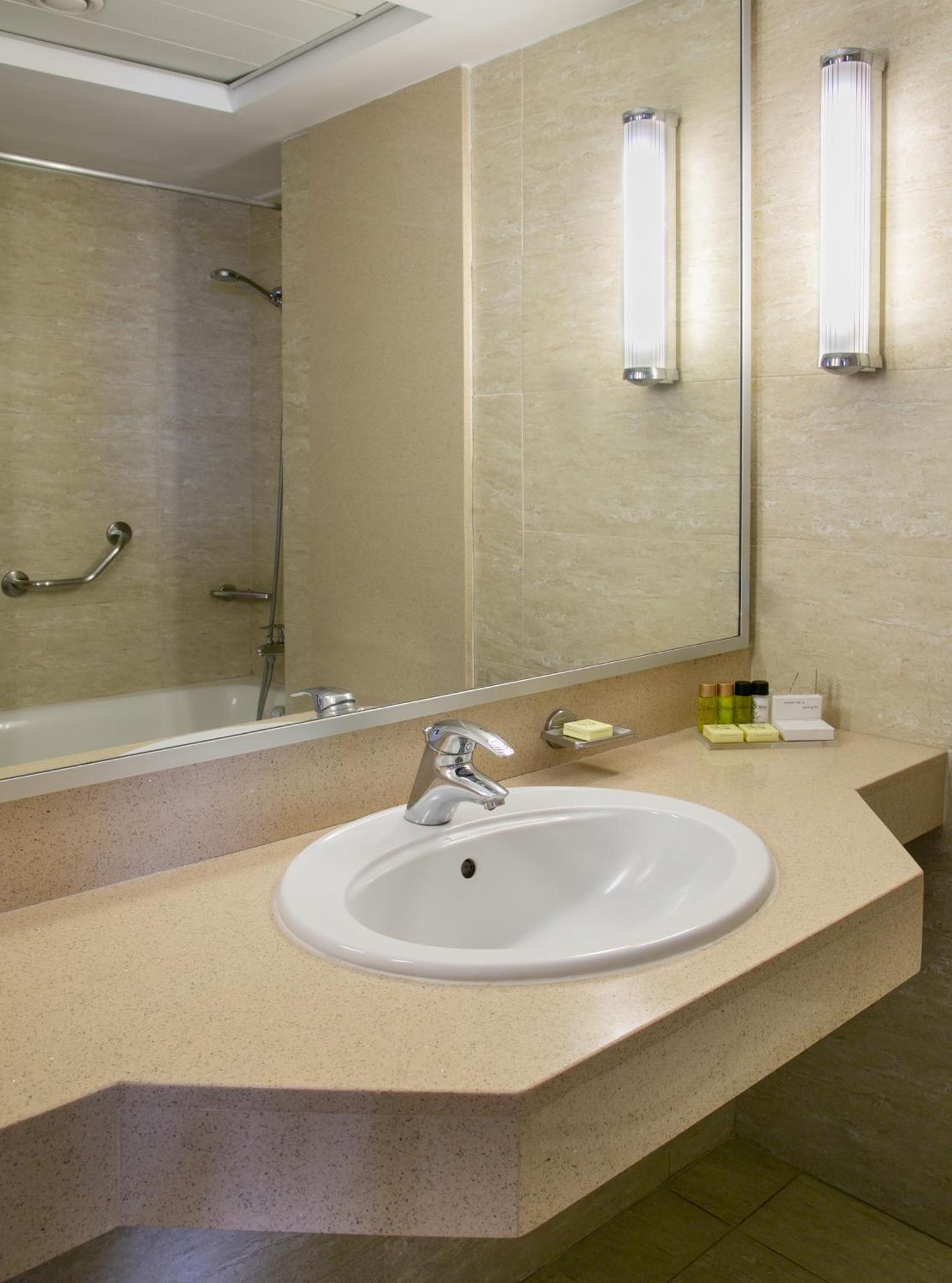 Double/Twin Room Inland View