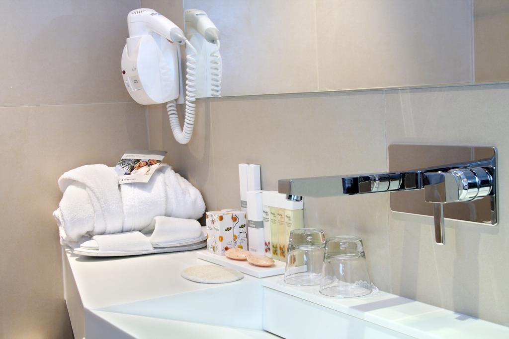 Superior Double or Twin Room with City View