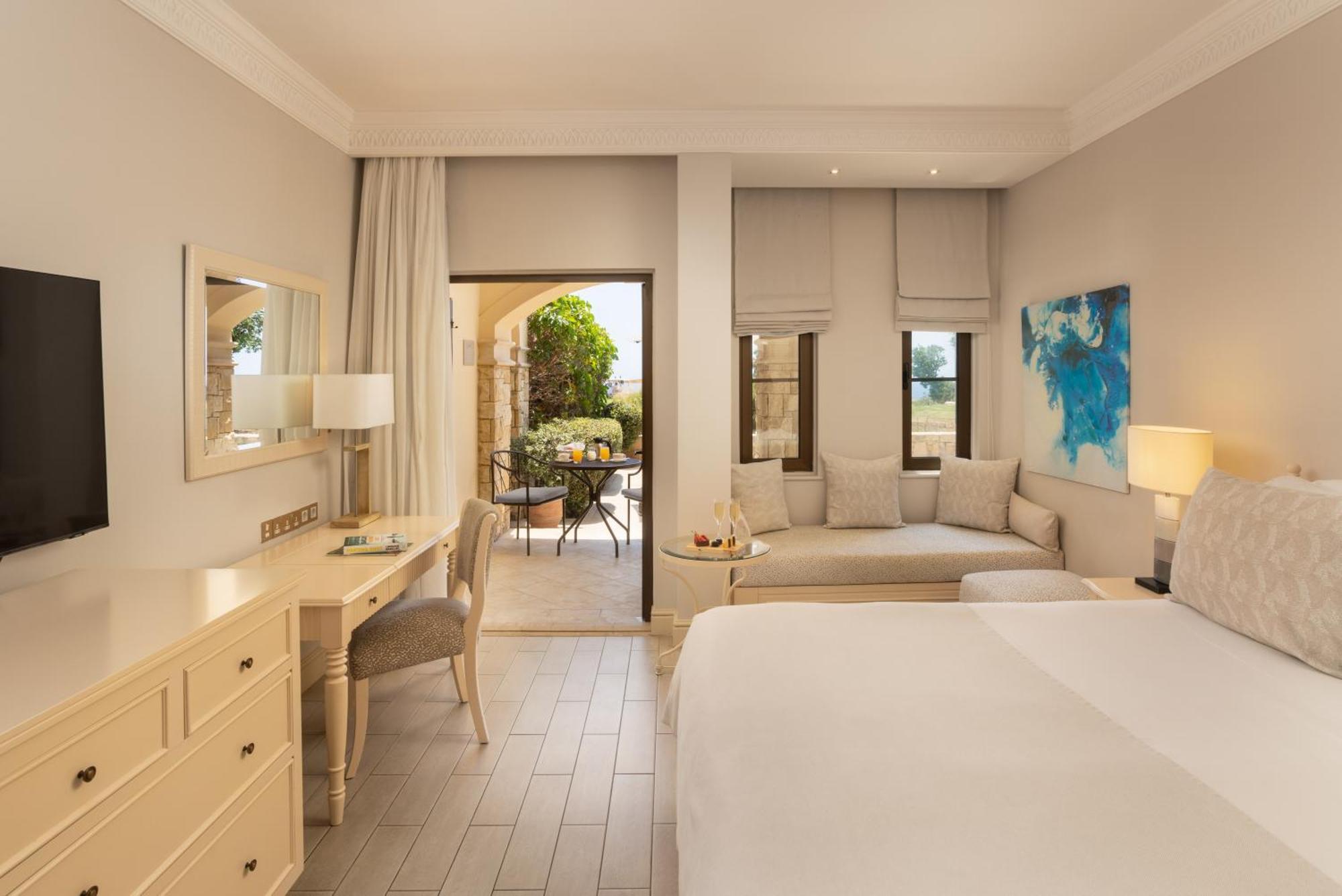 Deluxe Doppelzimmer mit eigenem Pool, Golf- und Meerblick
