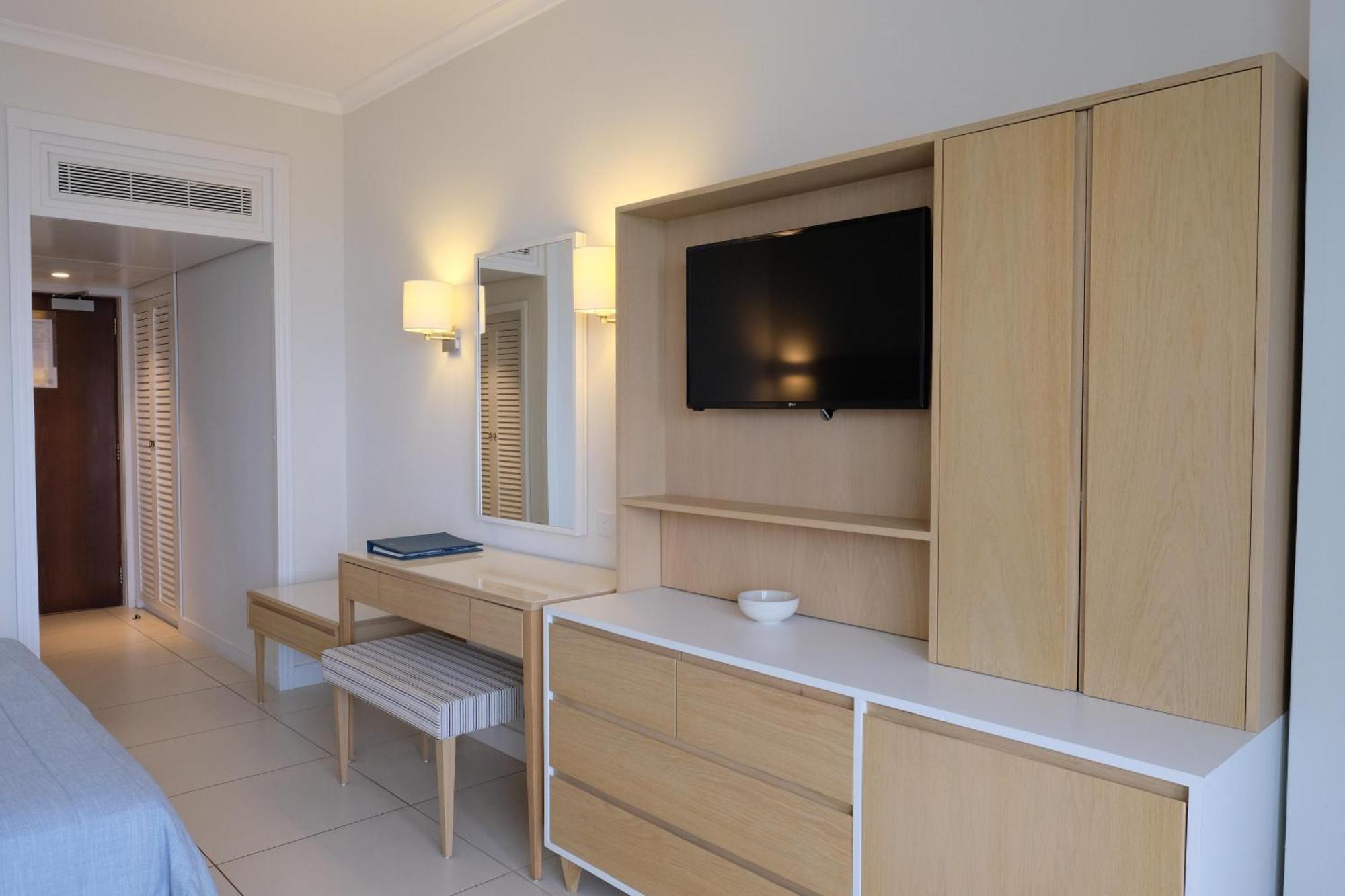 Inland View Room,1598904889:JPEG