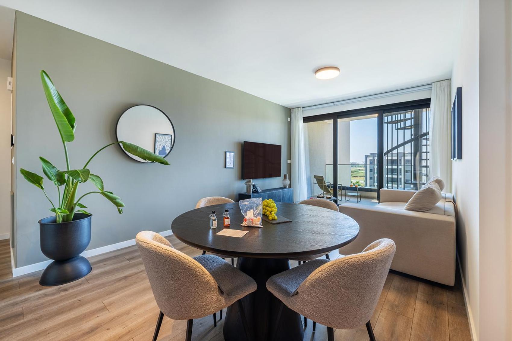 One-Bedroom Superior Apartment