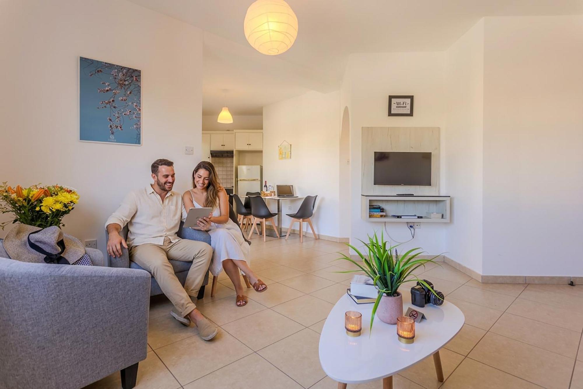 One-Bedroom Apartment,1765351276:JPEG