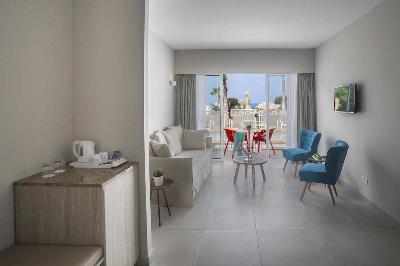 Suite Executive con Accesso Piscina Diretto e Vista Mare