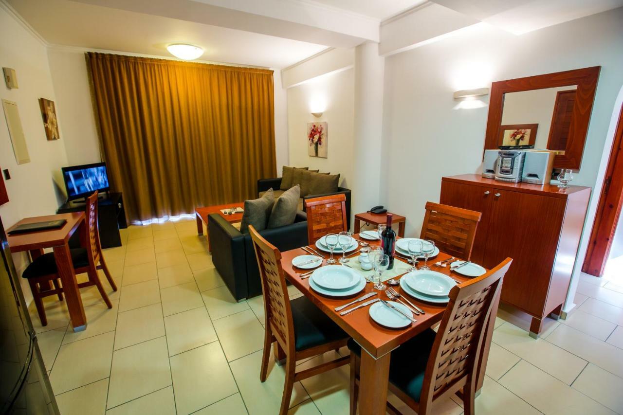 One-Bedroom Apartment (2 Adults + 2 Children)