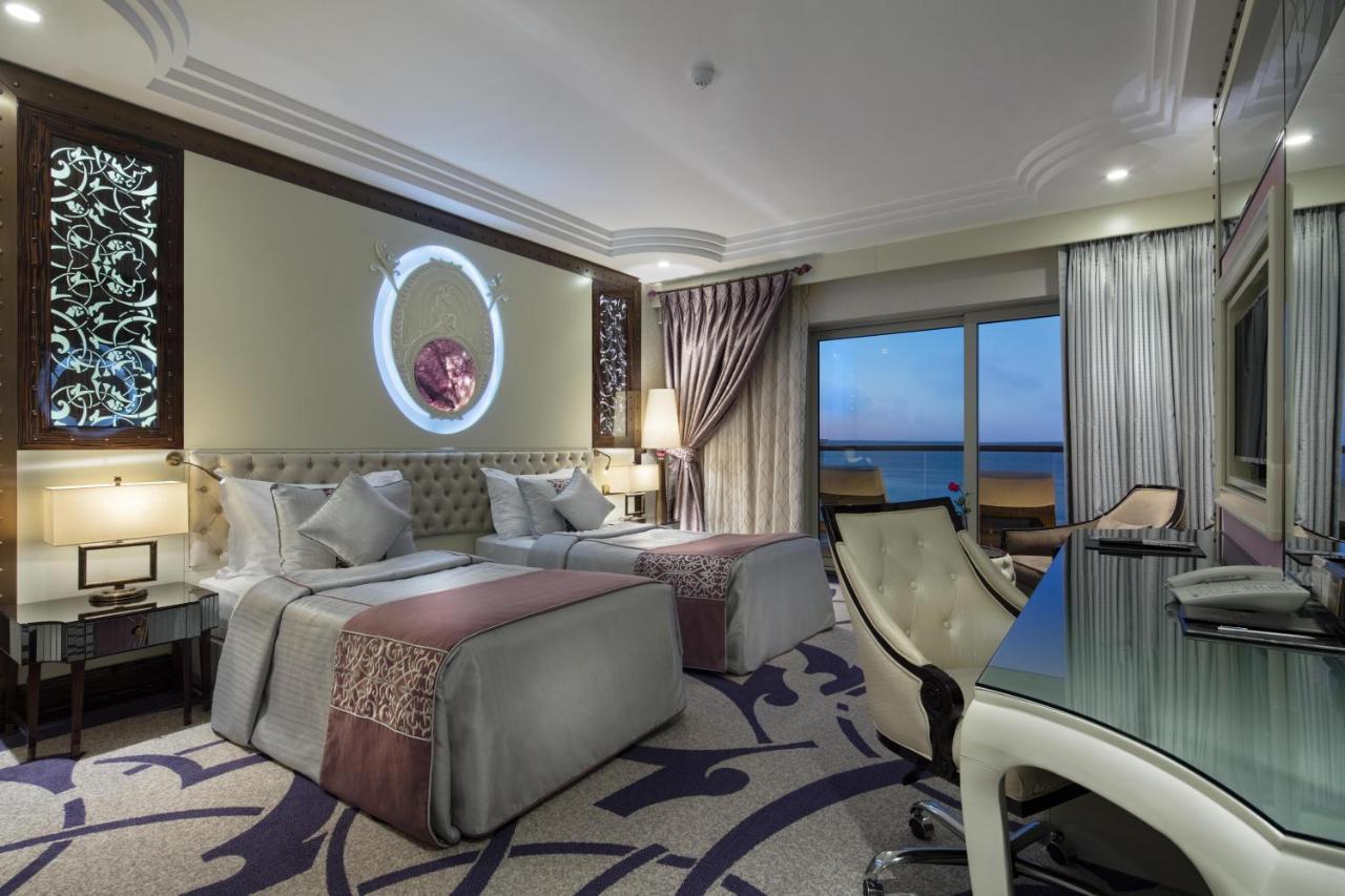Deluxe Triple Room with Sea View
