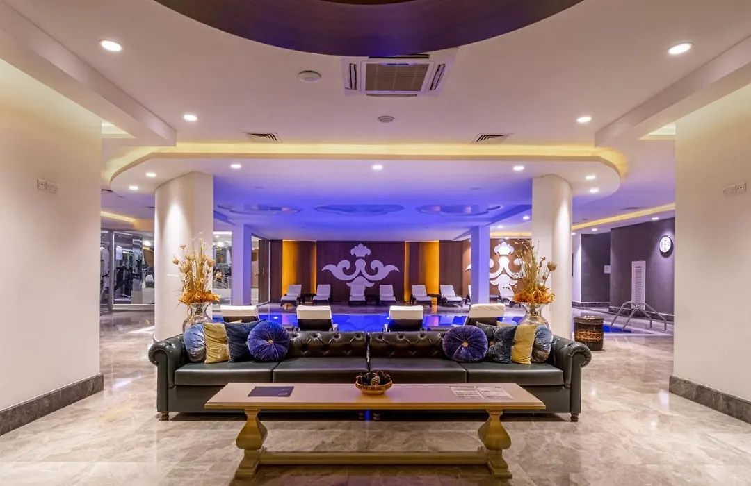 Grand Pasha Hotel & Spa Kyrenia-1