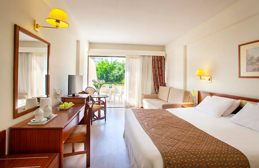 Odysseia Hotel Kapetanios-1