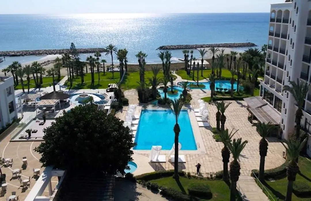 Sandy Beach Hotel & Spa-1