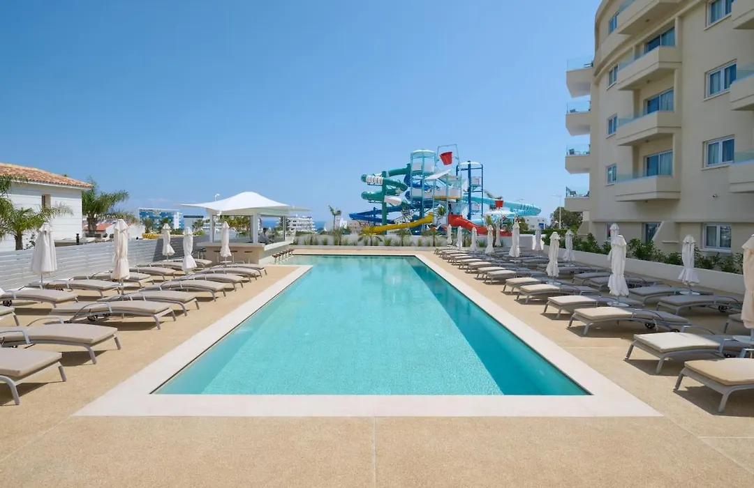 Sunrise Oasis Hotel & Waterpark-1