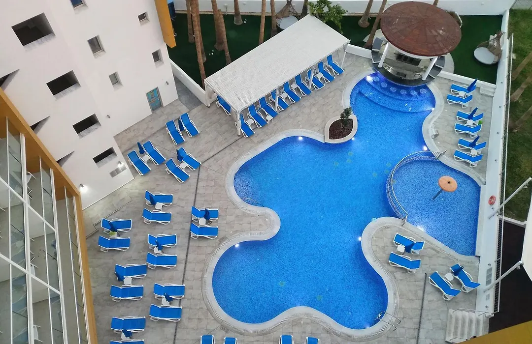 Captain Pier Hotel-1