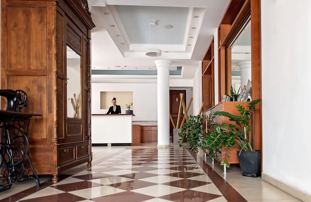 Pyramos Hotel-1