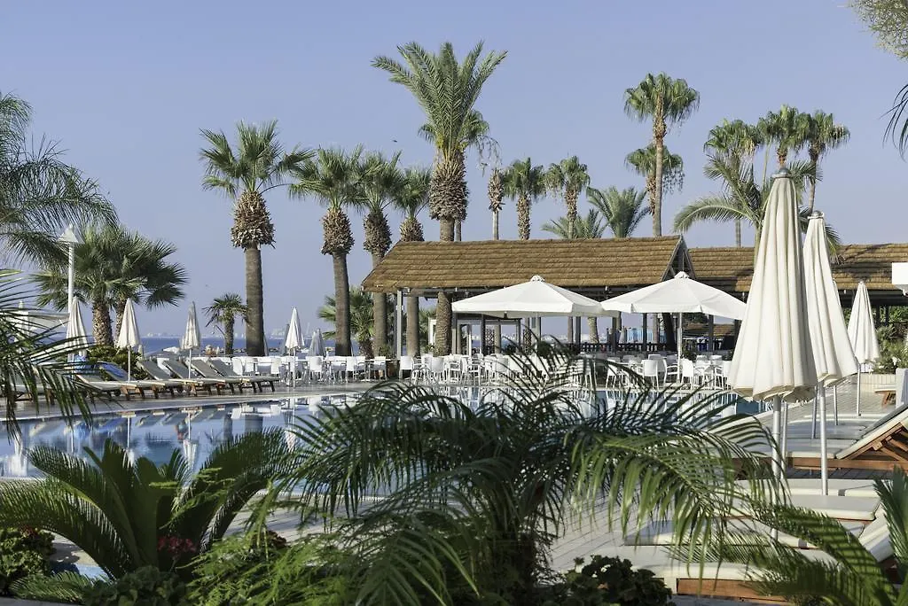 Palm Beach Hotel & Bungalows-1