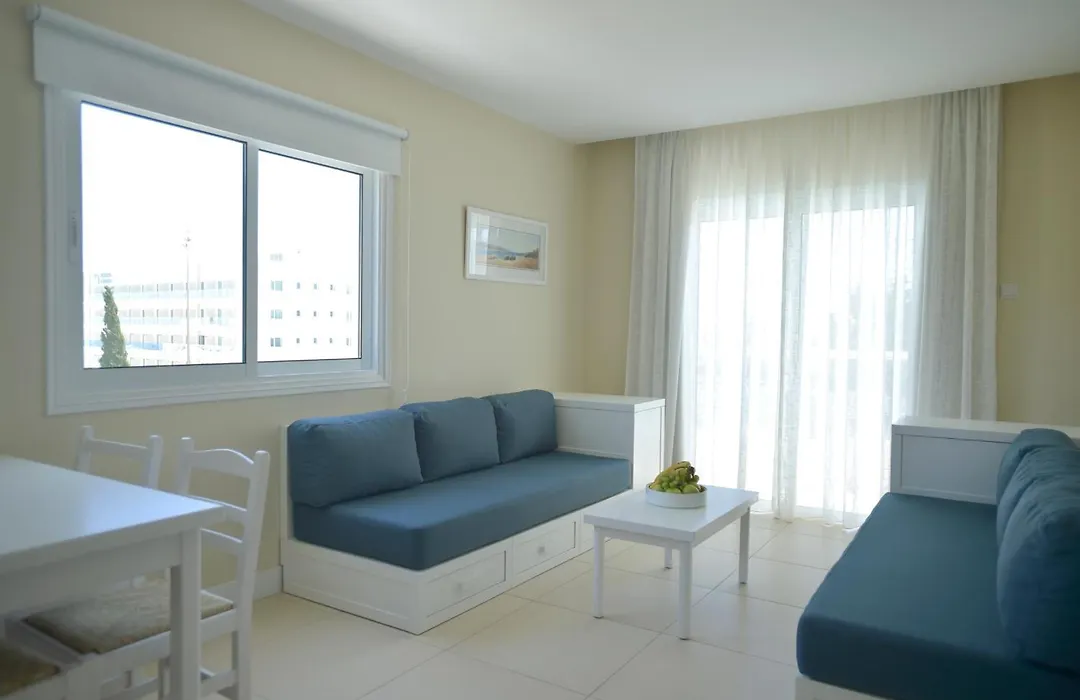 Sunrise Gardens Aparthotel-1