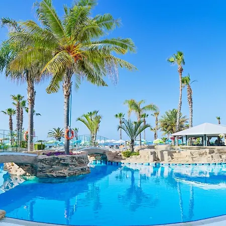 Leonardo Cypria Bay-3