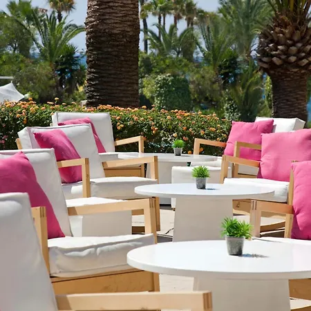 Sandy Beach Hotel&Spa-3