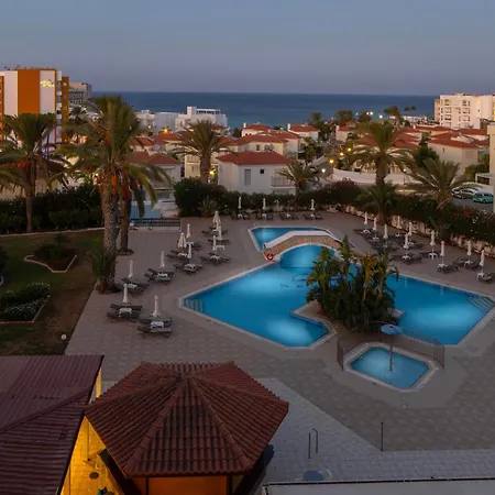 Seagull Hotel Apartments-3