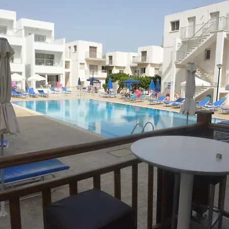 Sweet Memories Hotel Apts-3