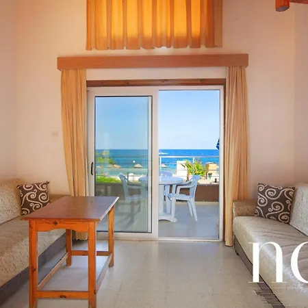 Kocareis Seafront Bungalows & Restaurant-2