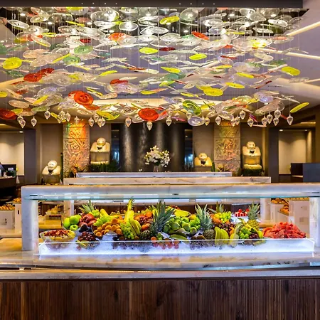 Four Seasons Hotel-2