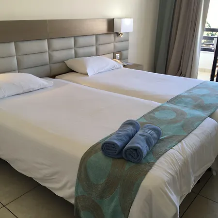 Avanti Hotel-3