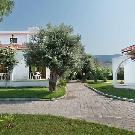 Bare Hill Holiday Village-2