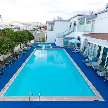 Neptune Hotel Apartments Paphos-2