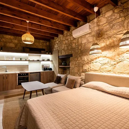 Harma Traditional Boutique Suites-3
