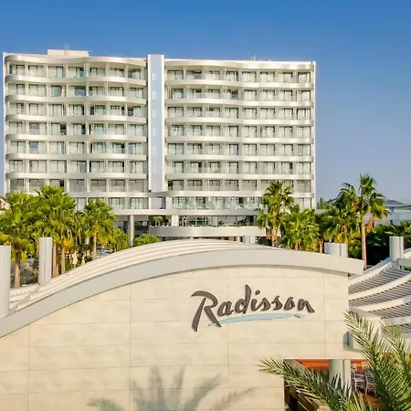 Radisson Beach Resort Larnaca-3