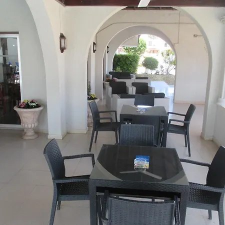 Tsialis Hotel Apartments-2