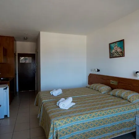 Konnos Bay Hotel Apartments-3
