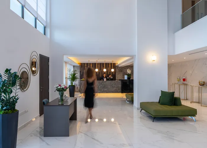 Leonardo Crystal Cove Hotel & Spa - Adults Only