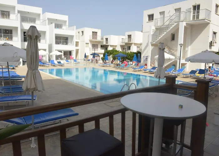 Sweet Memories Hotel Apts