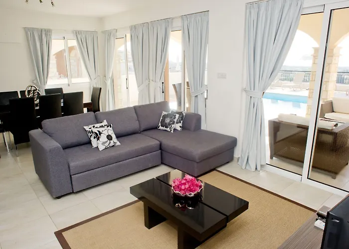 Aparthotel Club St. George Trimitusa, Cypr
