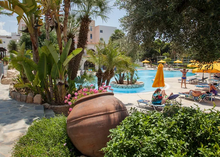 Mayfair Gardens Paphos, Zypern