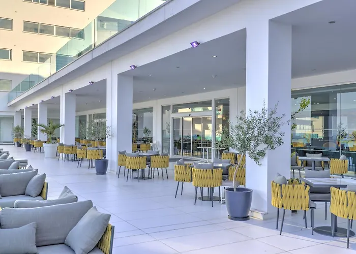 King Evelthon Beach Hotel&Resort Klorakas, Zypern