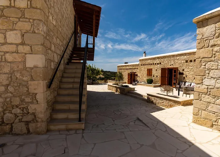 Harma Traditional Boutique Suites