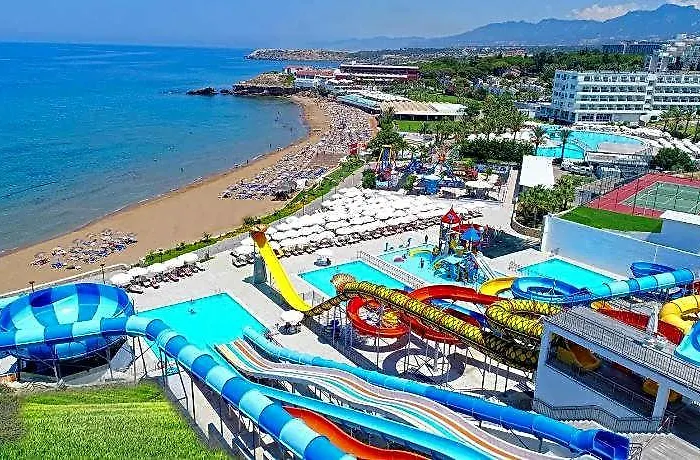 Acapulco Resort Convention Spa Hotel
