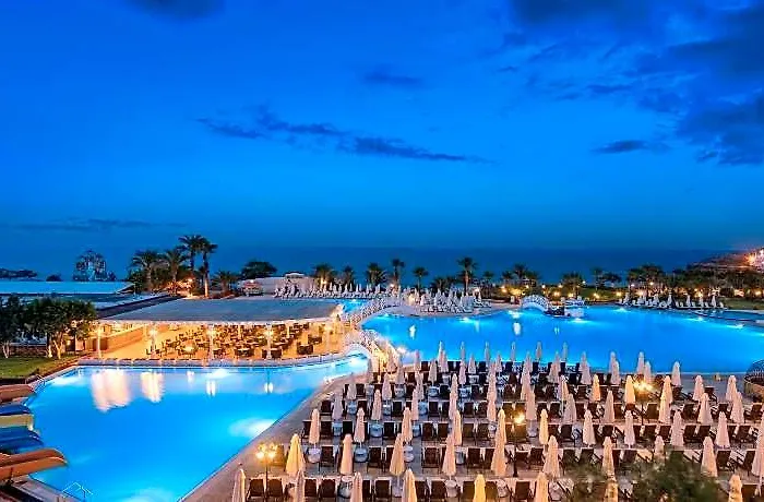Acapulco Resort Convention Spa Hotel