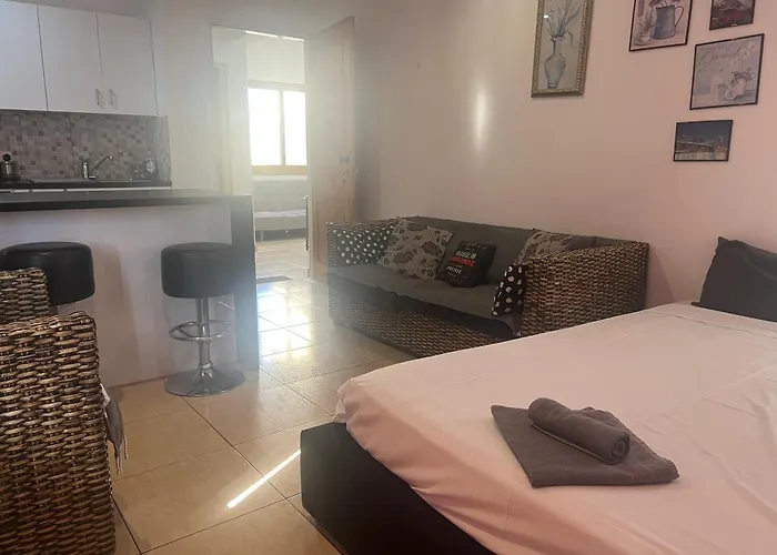 Charalambous Apartment