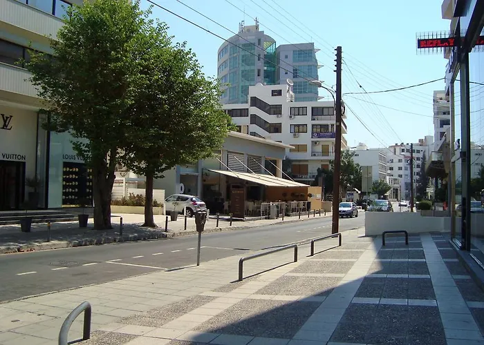 Manolia City Residences