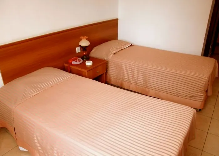 Bristol Otel Girne, Kıbrıs