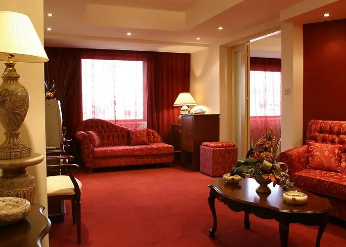 Europa Plaza Hotel