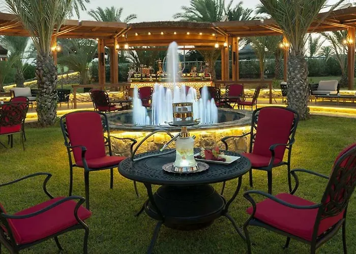 Noah'S Ark Deluxe Hotel & Spa Famagusta , Cypr