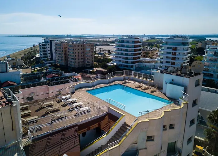 Flamingo Beach Hotel Lárnaka, Ciprus